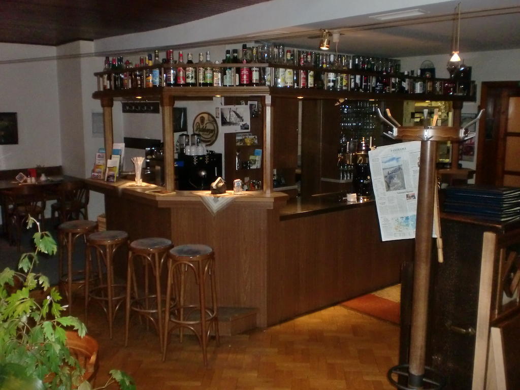 Hotel & Restaurant "Zum Firstenstein" Konigshain Eksteriør bilde